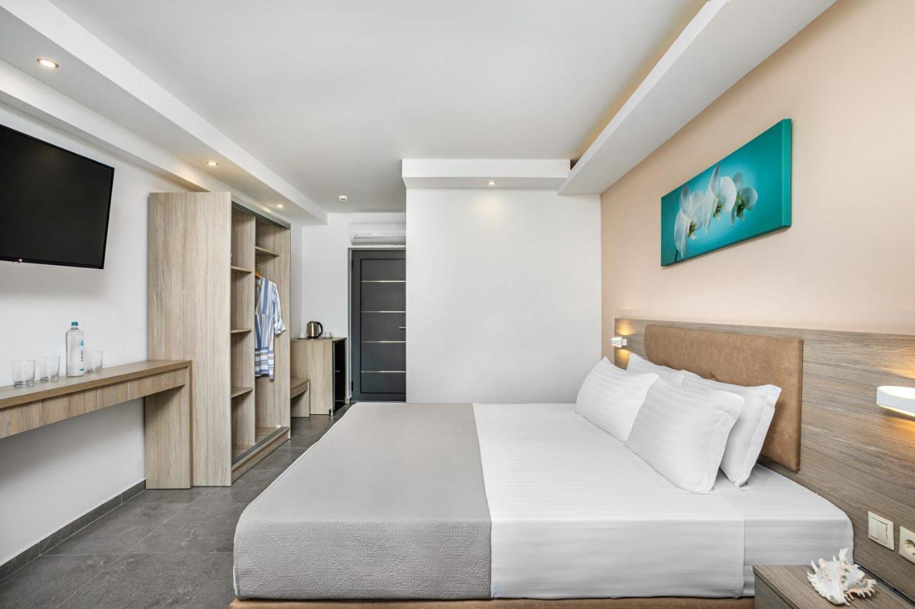 Newstory Suites Posidi Exterior foto