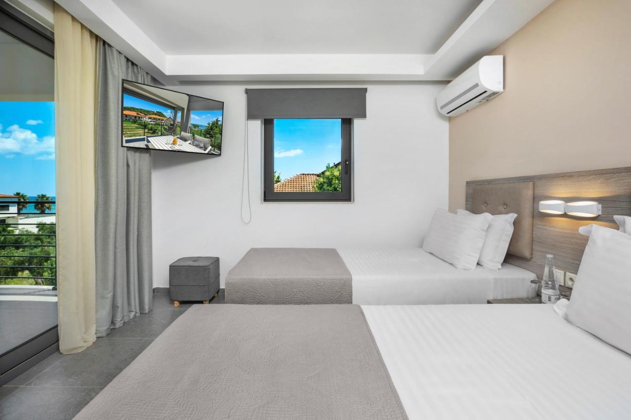 Newstory Suites Posidi Exterior foto