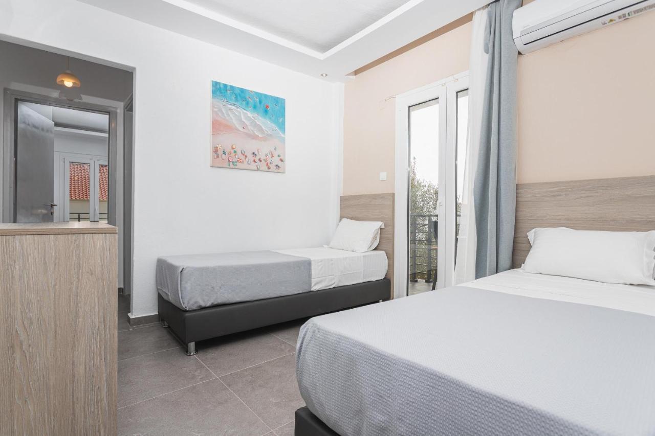 Newstory Suites Posidi Exterior foto