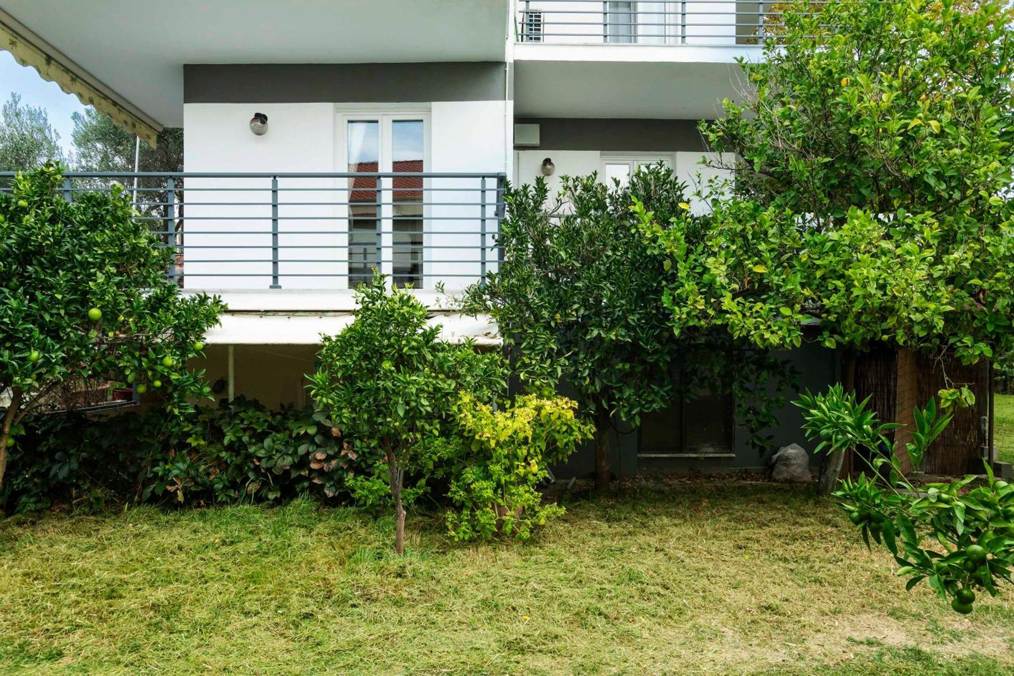 Newstory Suites Posidi Exterior foto